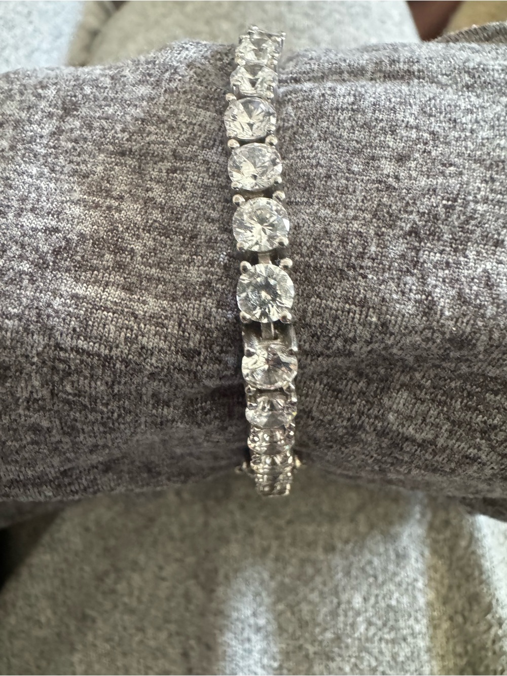 Tennis Bracelet Perfect for Travel Jewelry